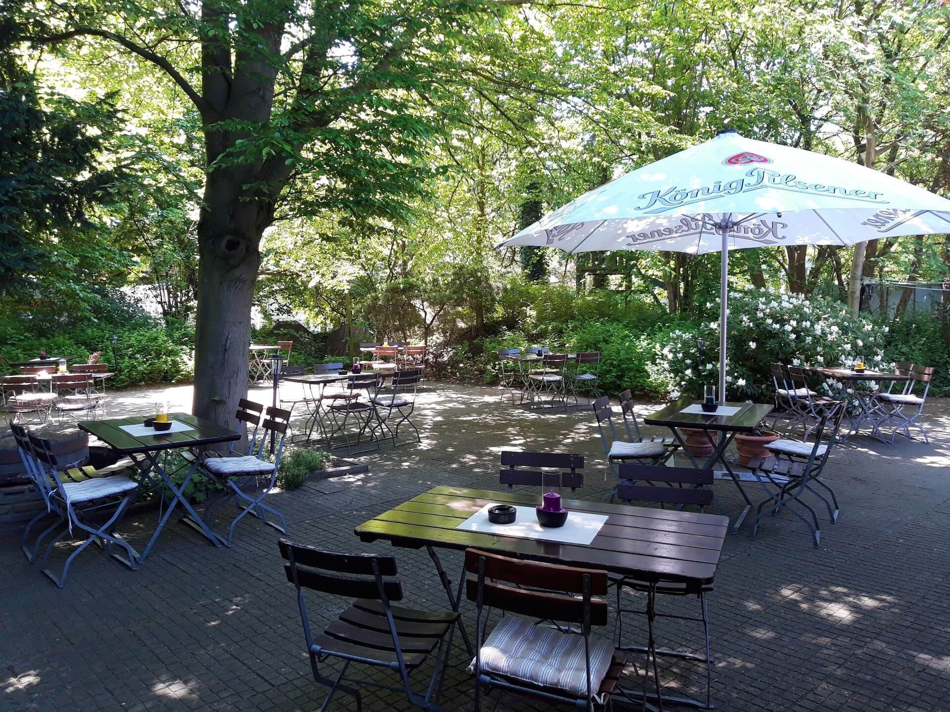 Kantino - Biergarten draußen