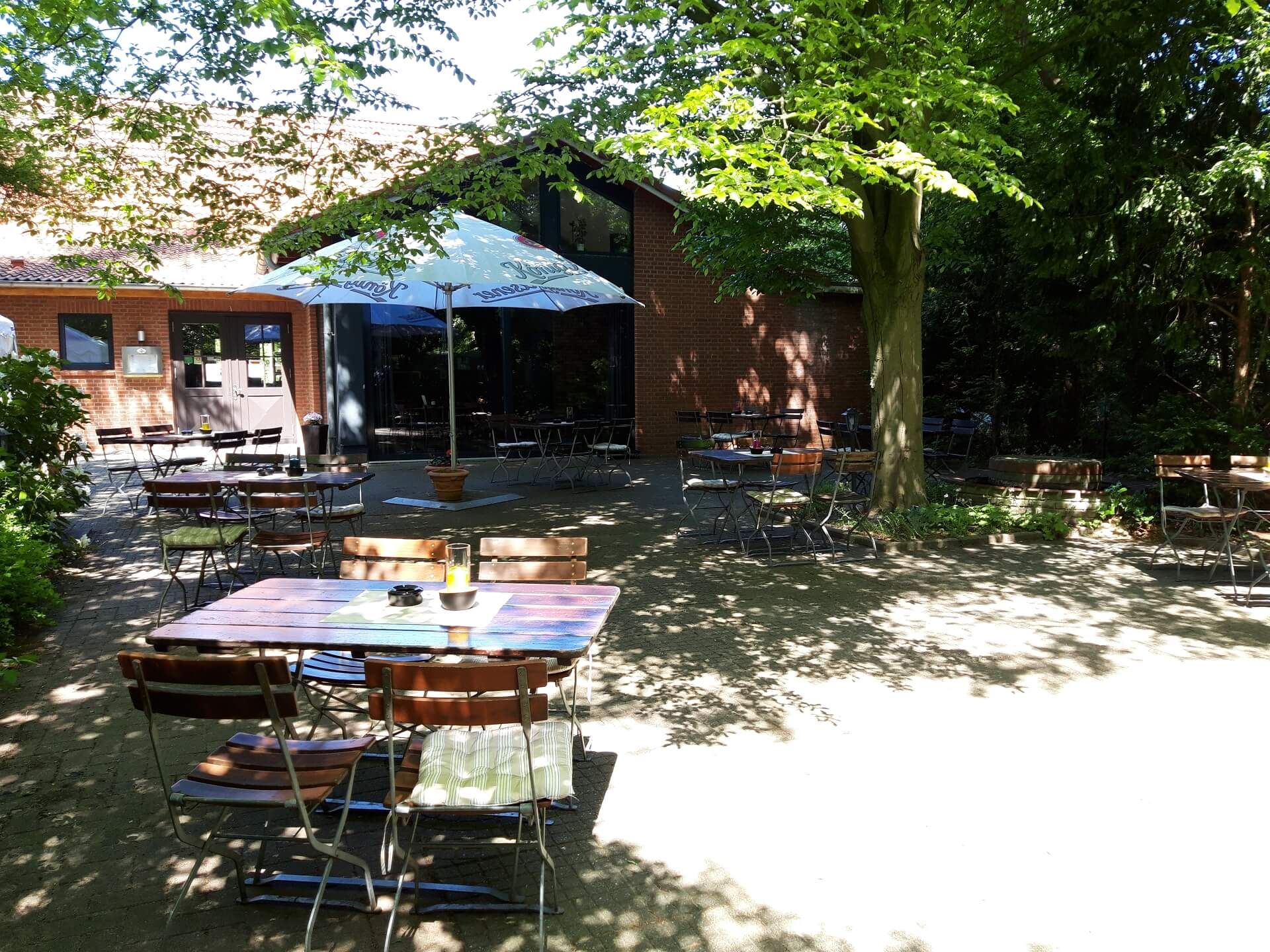 Biergarten Kantino draußen